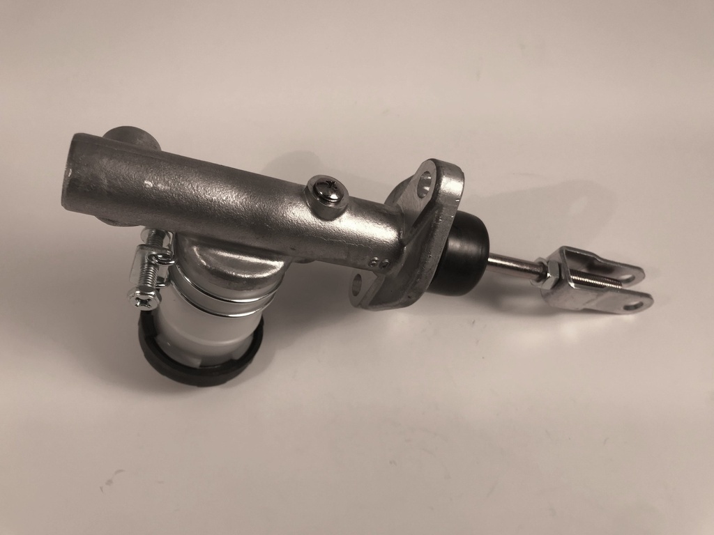 Clutch Master Cylinder 5/8"